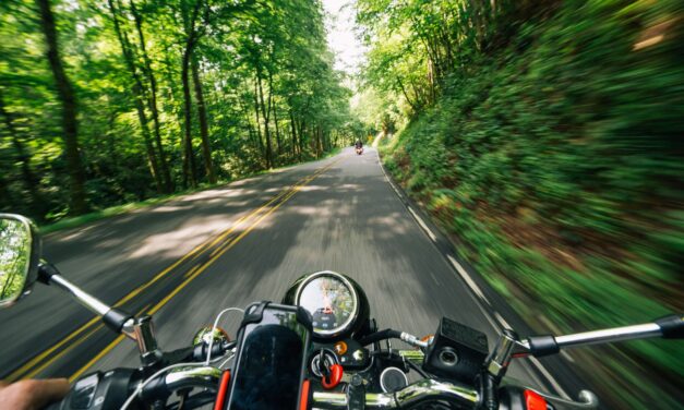 Unmasking the Risks of Lane Splitting in Motorcycle Accidents
