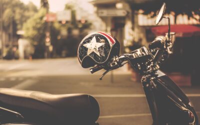Helmet Laws on Motorcycle Accidents : Exploring the Impact in California